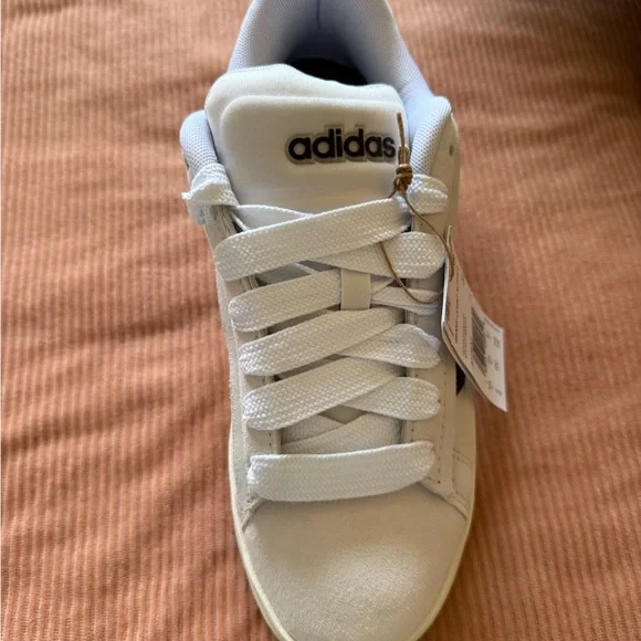 Adidas grand court alpha size 8 women’s - Picture 4 of 5